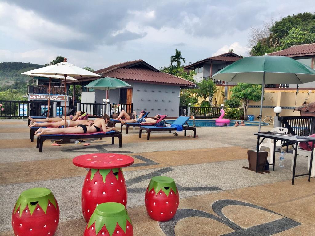 Lanta Halabala Resort Ko Lanta Dış mekan fotoğraf